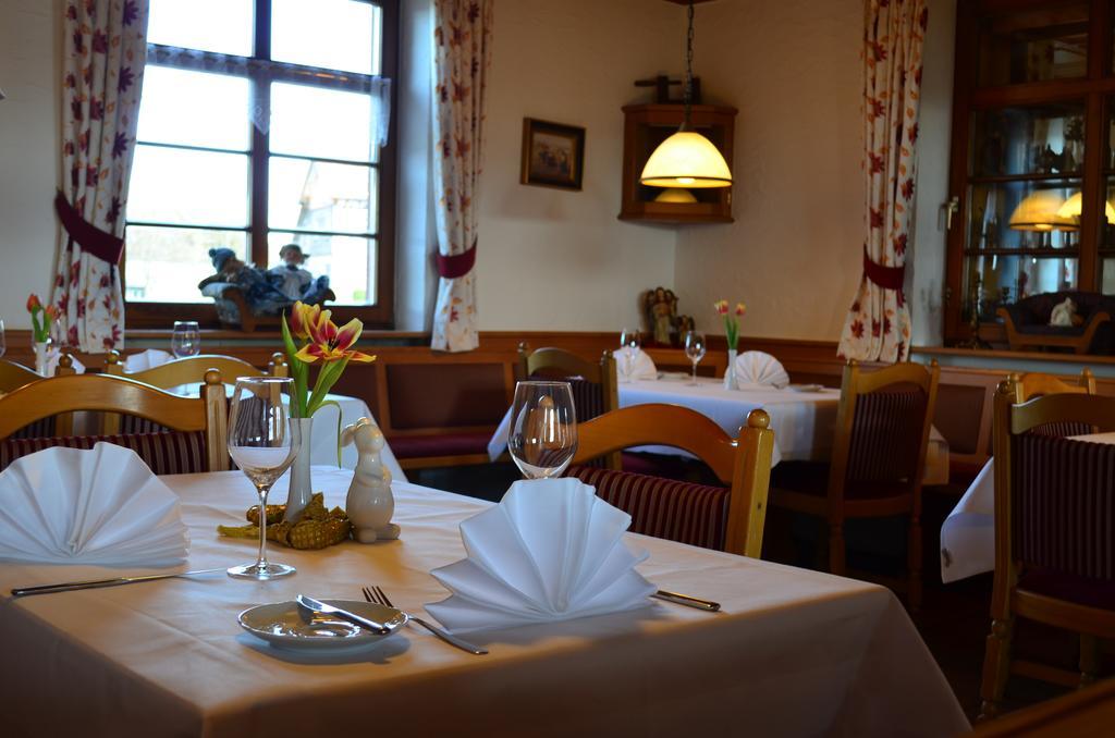 Hotel Landgasthof Kranz Huefingen Exterior photo