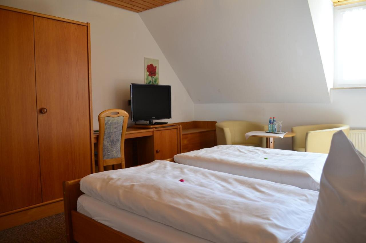 Hotel Landgasthof Kranz Huefingen Exterior photo